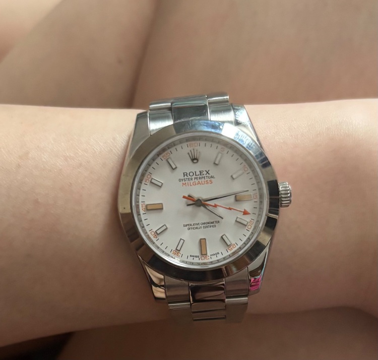 ロレックスオイスターミルガウス（高級時計）の商品画像 - 査定依頼日：2025年6月3日 - 最高査定価格：1,000,000円