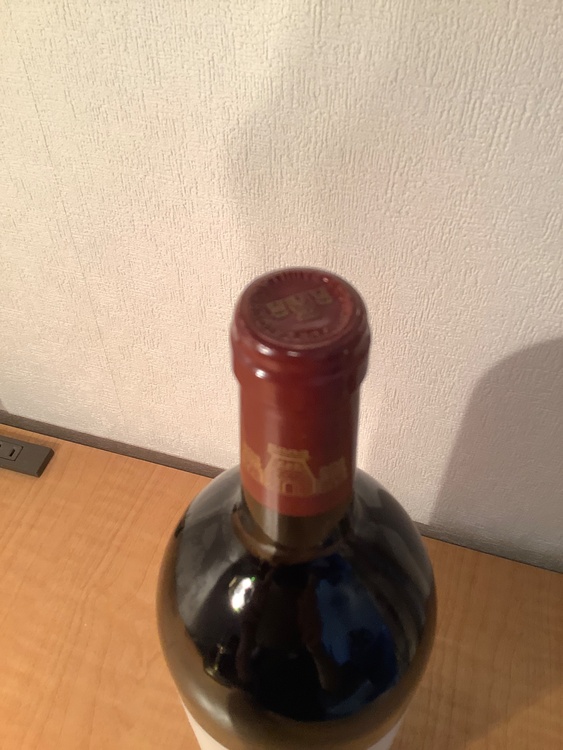 レ　フォール　ラトゥール　１９９７　マグナムボトル（お酒）の商品画像 - 査定依頼日：2026年5月7日 - 最高査定価格：40,000円