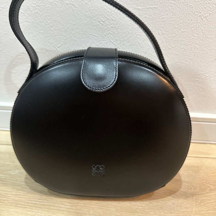 ロエベハンドバッグ（ブランドバッグ）の商品画像 - 査定依頼日：2025年10月6日 - 最高査定価格：100,000円