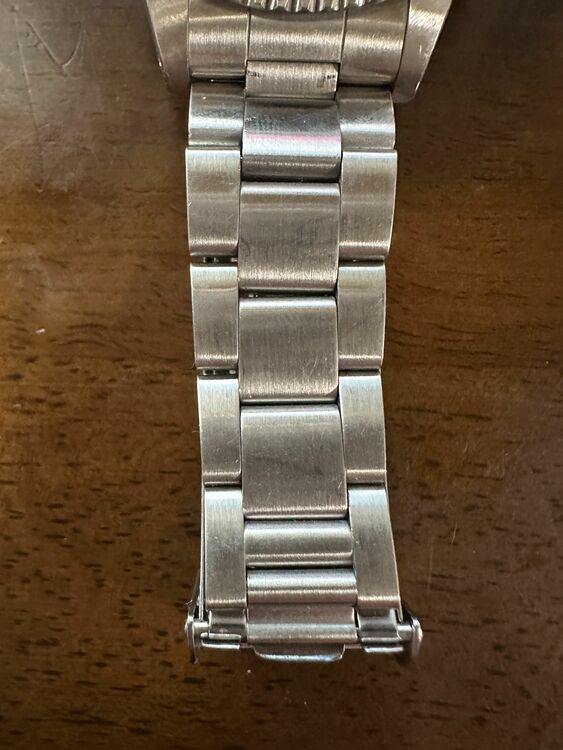 ロレックス サブマリーナー （高級時計）の商品画像 - 査定依頼日：2025年8月29日 - 最高査定価格：1,500,000円