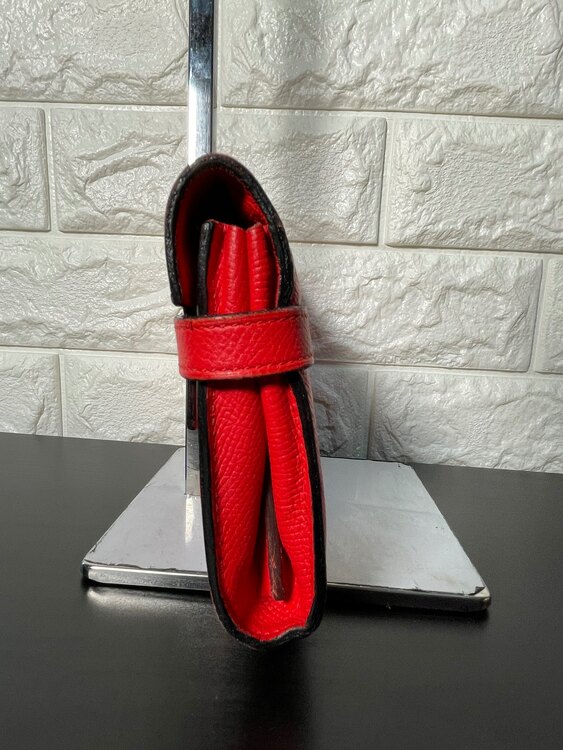 エルメス　ヴォーエプソン　ケリーウォレット　長財布　レッド（ブランドバッグ）の商品画像 - 査定依頼日：2025年3月10日 - 最高査定価格：385,000円