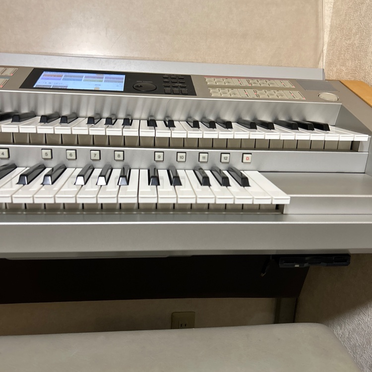 YAMAHA エレクトーン ELS02C（ピアノ・楽器・PA機材）の商品画像 - 査定依頼日：2026年5月11日 - 最高査定価格：11,000円