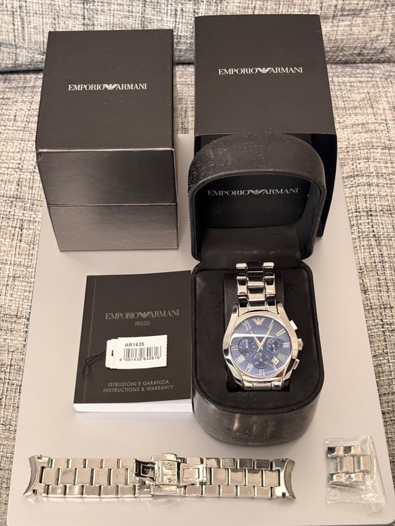 EMPORIO ARMANI エンポリオ アルマーニ（高級時計）の商品画像 - 査定依頼日：2025年9月19日 - 最高査定価格：4,000円