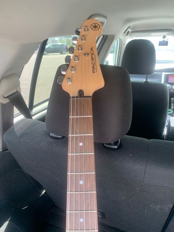  YAMAHA PACIFICA012 エレ（ピアノ・楽器・PA機材）の商品画像 - 査定依頼日：2025年8月22日 - 最高査定価格：4,000円