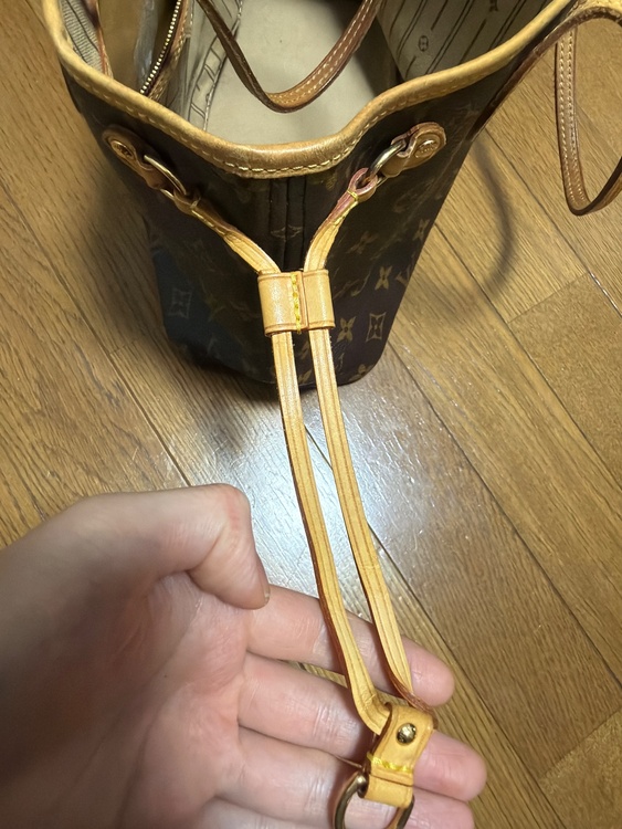 ルイヴィトン ネヴァーフル（ブランドバッグ）の商品画像 - 査定依頼日：2026年9月28日 - 最高査定価格：80,000円