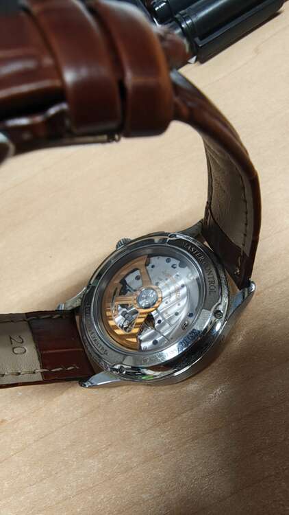 ジャガー・ルクル マスター （高級時計）の商品画像 - 査定依頼日：2025年5月23日 - 最高査定価格：1,400,000円