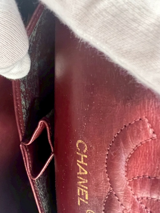 ダブルチェーンダブルフラップマトラッセ23ブラック（ブランドバッグ）の商品画像 - 査定依頼日：2025年12月17日 - 最高査定価格：200,000円