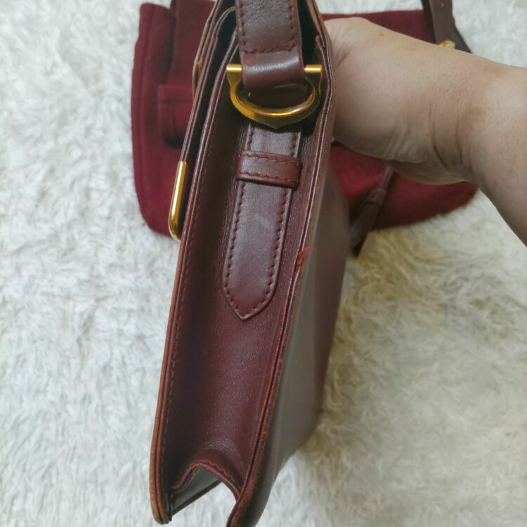 カルティエ ショルダーバック（ブランドバッグ）の商品画像 - 査定依頼日：2025年6月22日 - 最高査定価格：10,000円