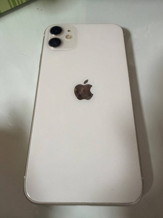 iPhone11（スマホ）の商品画像 - 査定依頼日：2026年7月31日 - 最高査定価格：21,000円