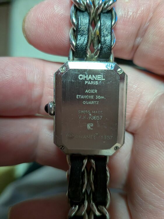 シャネル その他 198（高級時計）の商品画像 - 査定依頼日：2025年10月23日 - 最高査定価格：180,000円