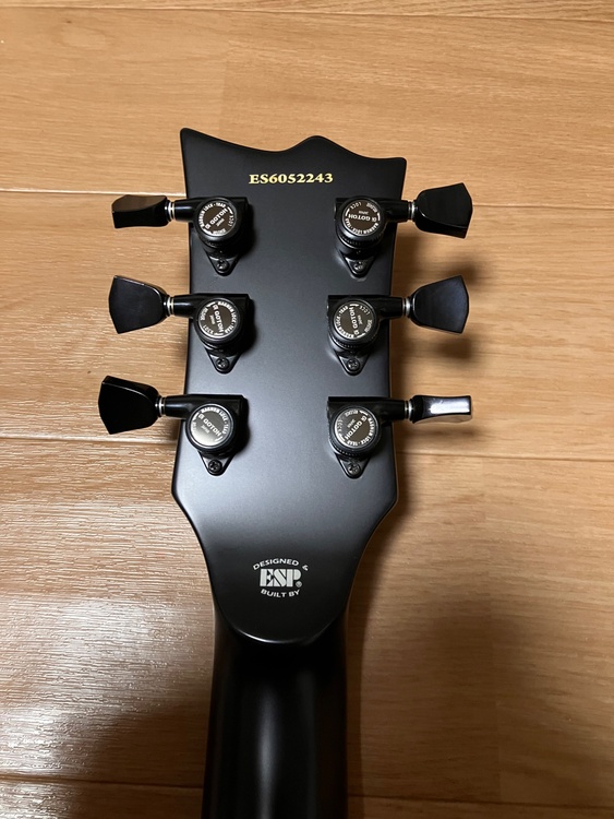 E-II EC QM FR / Charcoal Burst（ピアノ・楽器・PA機材）の商品画像 - 査定依頼日：2026年4月12日 - 最高査定価格：130,000円