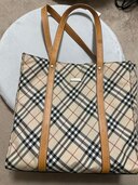 その他 バーバリー （ブランドバッグ）の商品画像 - 査定依頼日：2025年4月23日 - 最高査定価格：1,000円