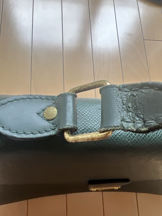 ポルト・ドキュマン・ヴォワヤージュ（エピ）（ブランドバッグ）の商品画像 - 査定依頼日：2025年7月5日 - 最高査定価格：40,000円