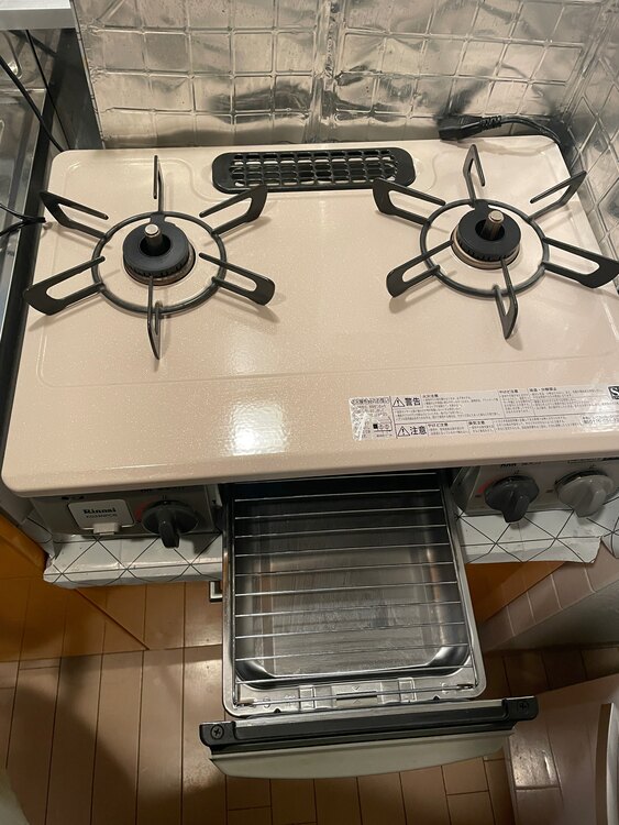 Rinnai KG34NPCB ガスコンロ（家電）の商品画像 - 査定依頼日：2025年1月17日 - 最高査定価格：1,500円