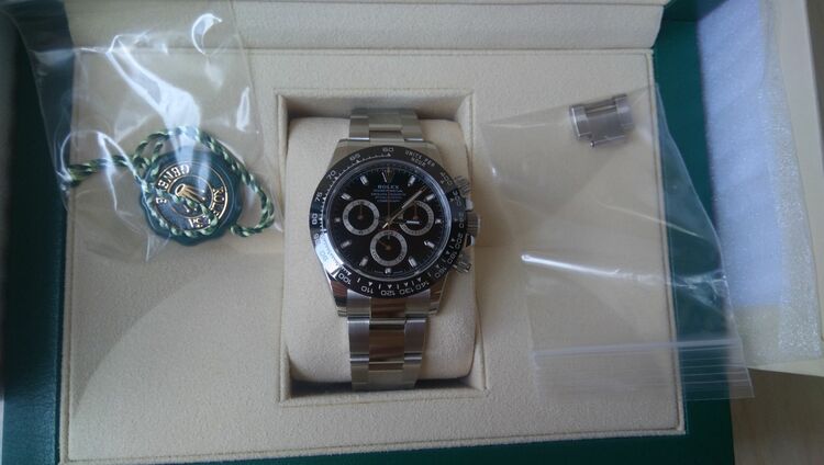 116500LN BK（高級時計）の商品画像 - 査定依頼日：2025年6月28日 - 最高査定価格：3,620,000円