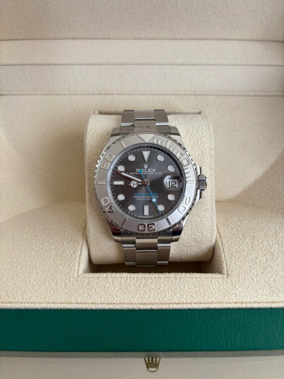 ロレックス ヨットマスター 26862（高級時計）の商品画像 - 査定依頼日：2025年5月16日 - 最高査定価格：1,700,000円