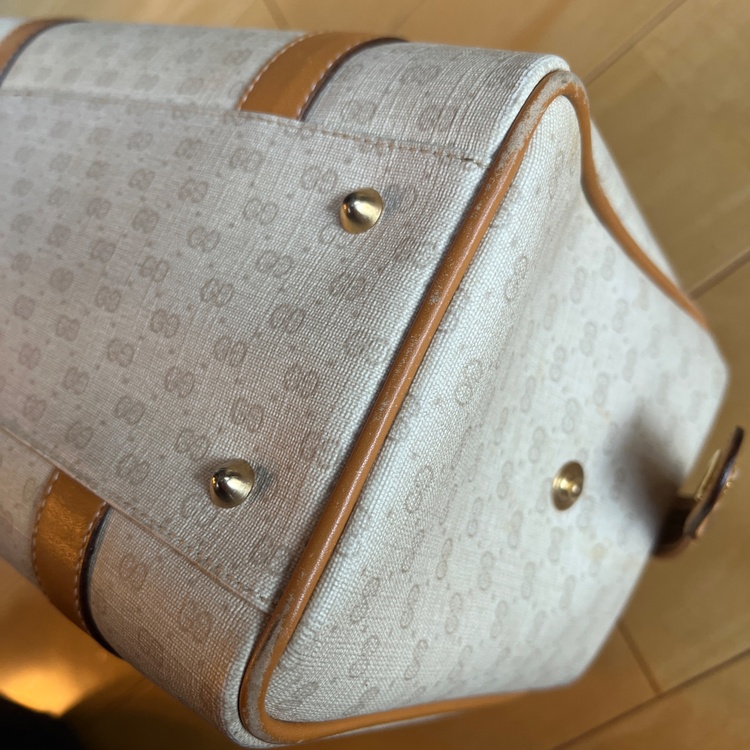 グッチ  （ブランドバッグ）の商品画像 - 査定依頼日：2026年2月7日 - 最高査定価格：15,000円