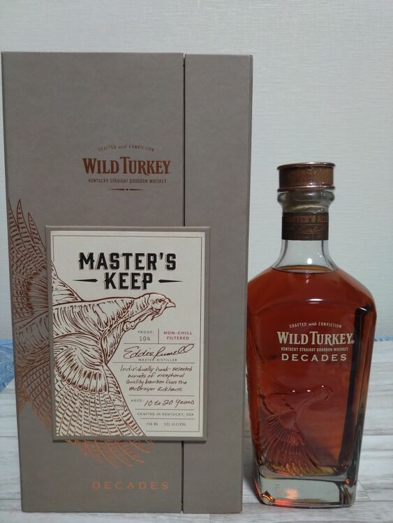 ワイルドターキー マスターズキープ ディケイド。（お酒）の商品画像 - 査定依頼日：2025年10月19日 - 最高査定価格：27,500円