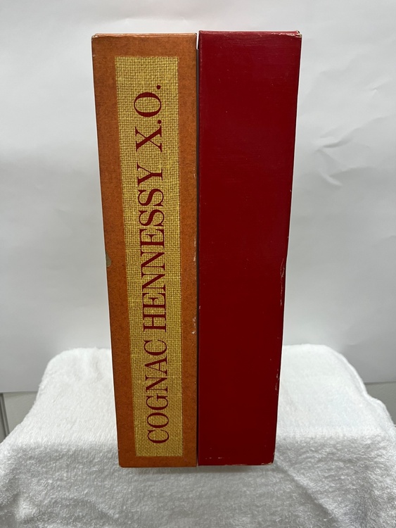 ブランデー ヘネシー （お酒）の商品画像 - 査定依頼日：2026年2月20日 - 最高査定価格：14,000円