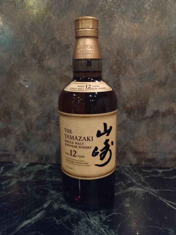 ウイスキー サントリー山崎 （お酒）の商品画像 - 査定依頼日：2025年10月29日 - 最高査定価格：18,300円