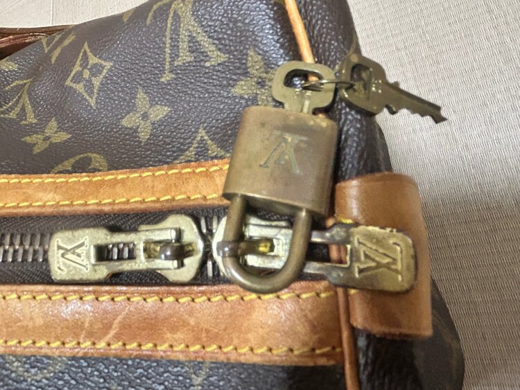 ルイヴィトン モノグラム （ブランドバッグ）の商品画像 - 査定依頼日：2025年5月17日 - 最高査定価格：70,000円