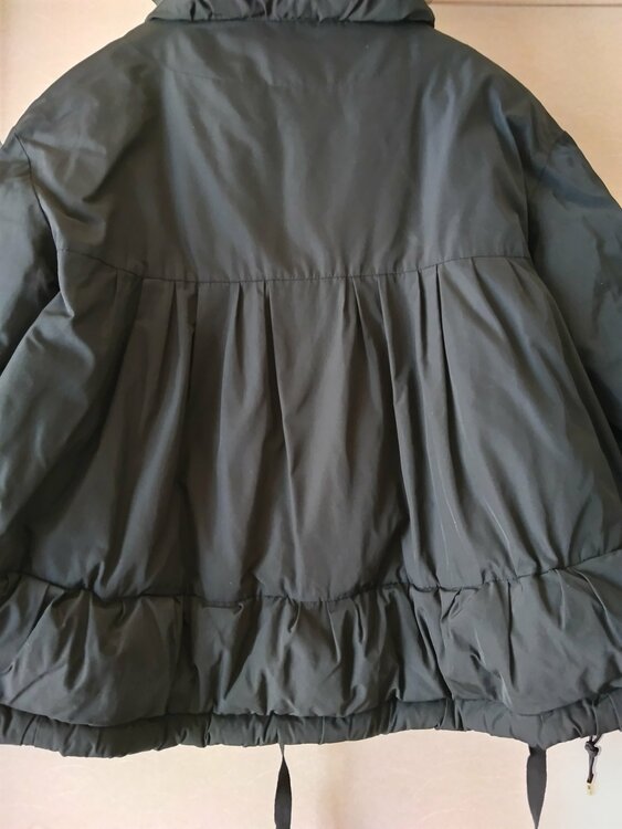 ルイヴィトン、レディースジャケット（古着・ファッション）の商品画像 - 査定依頼日：2026年1月20日 - 最高査定価格：75,000円