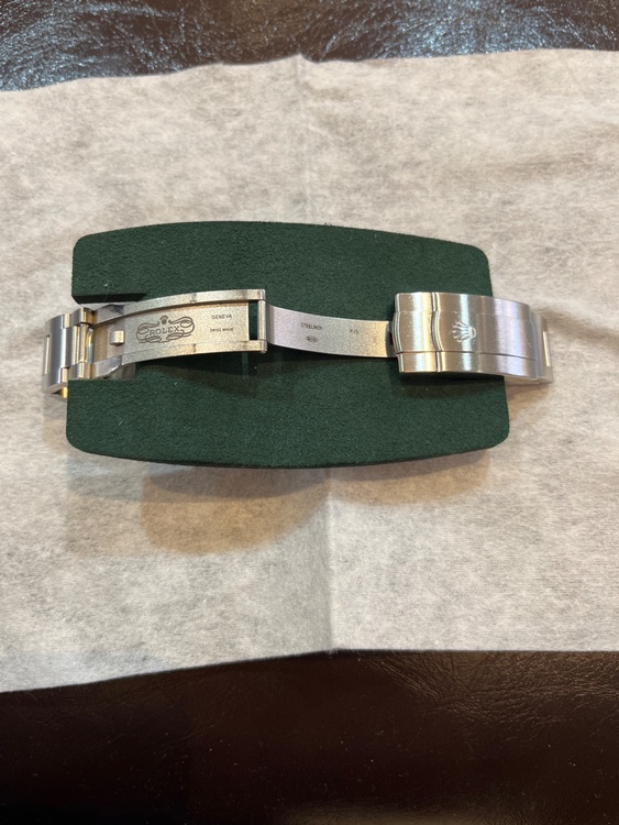 ロレックス エアキング M11423（高級時計）の商品画像 - 査定依頼日：2025年12月6日 - 最高査定価格：845,000円