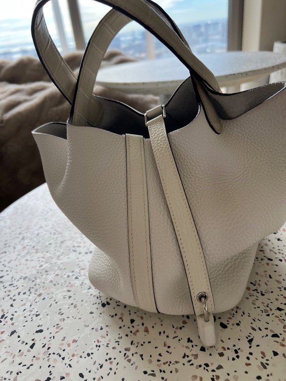 エルメス ピコタン （ブランドバッグ）の商品画像 - 査定依頼日：2026年3月4日 - 最高査定価格：600,000円