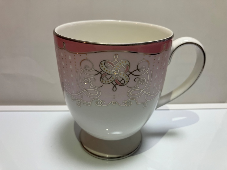 Wedgwood （食器）の商品画像 - 査定依頼日：2026年6月8日 - 最高査定価格：2,000円