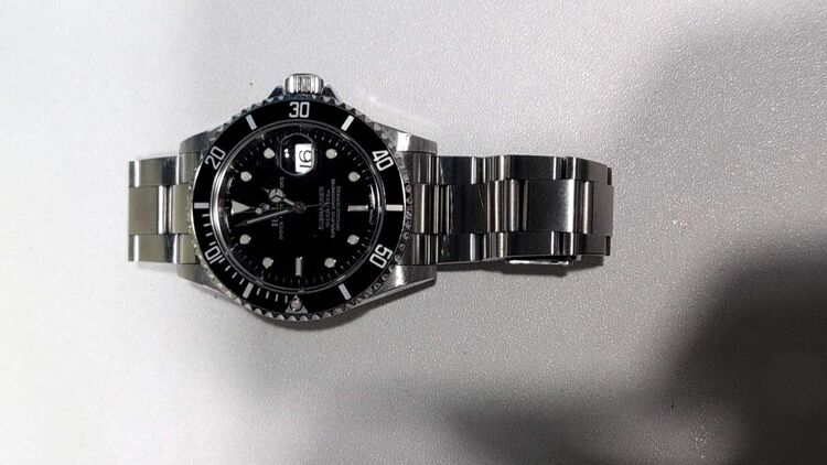 ロレックス サブマリーナー （高級時計）の商品画像 - 査定依頼日：2025年9月17日 - 最高査定価格：2,000,000円