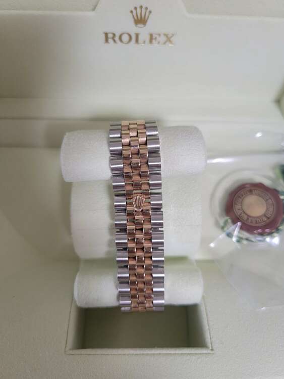 ロレックス デイトジャスト 116231NG（高級時計）の商品画像 - 査定依頼日：2025年3月1日 - 最高査定価格：1,900,000円