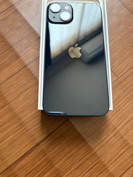 iPhone 13 128GB SIMフリー（スマホ）の商品画像 - 査定依頼日：2026年3月14日 - 最高査定価格：36,000円