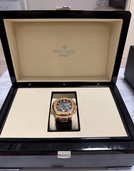 パテックフィリップ ノーチラス パ Ref. 5712R（高級時計）の商品画像 - 査定依頼日：2025年11月15日 - 最高査定価格：16,000,000円