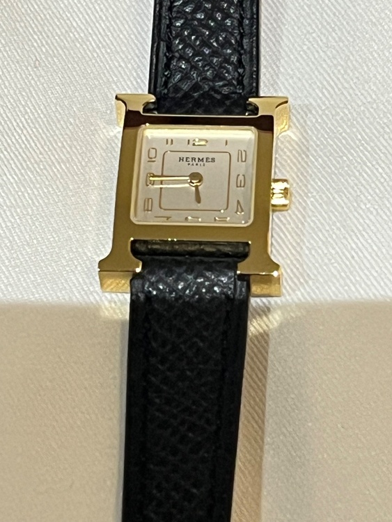 Hermès Heure H Watch（高級時計）の商品画像 - 査定依頼日：2026年5月18日 - 最高査定価格：180,000円