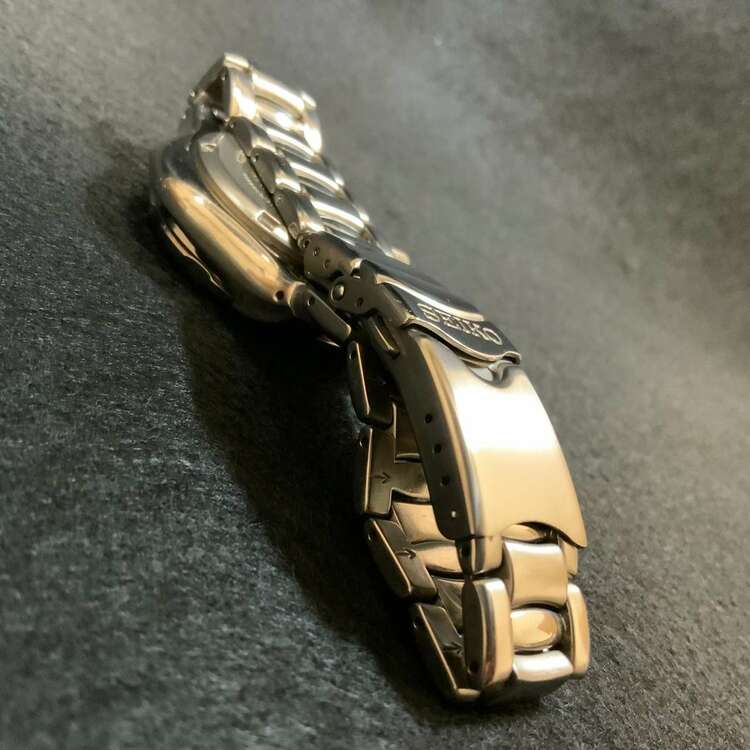 セイコー その他 8f58-002（高級時計）の商品画像 - 査定依頼日：2025年2月12日 - 最高査定価格：5,000円