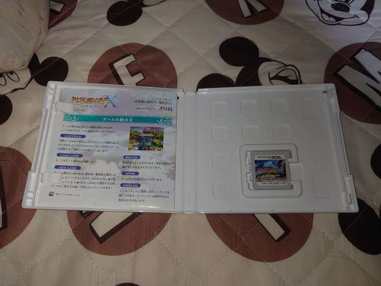 世界樹の迷宮X（ゲーム機本体・ゲームソフト）の商品画像 - 査定依頼日：2023年10月6日 - 最高査定価格：4,000円