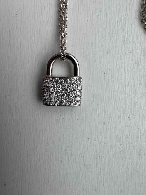 TIFFANY&Co. ティファニー ハードウェアロックペンダント ネックレス （宝石）の商品画像 - 査定依頼日：2025年10月26日 - 最高査定価格：255,000円