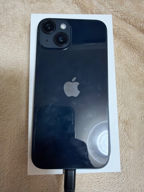 iPhone 14 128GB SIMフリー（スマホ）の商品画像 - 査定依頼日：2026年3月1日 - 最高査定価格：47,000円