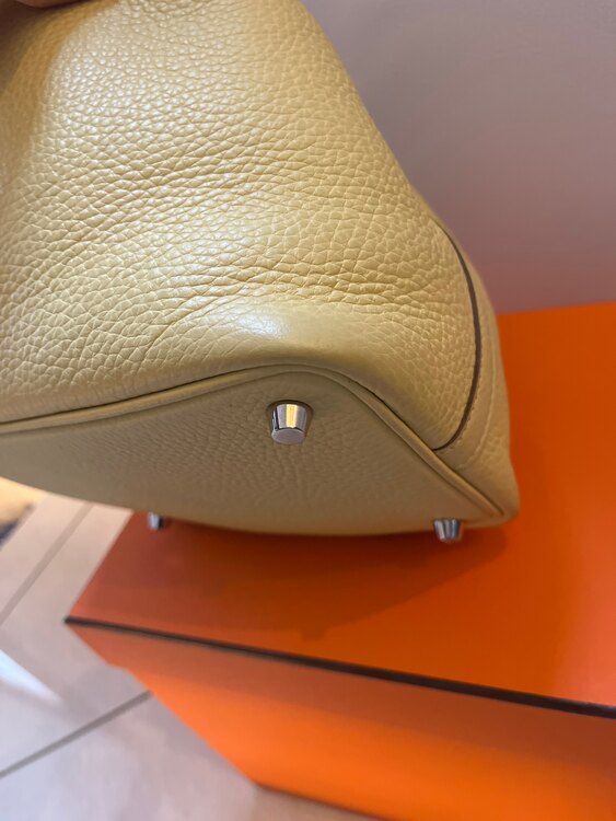 ピコタンpm（ブランドバッグ）の商品画像 - 査定依頼日：2025年3月5日 - 最高査定価格：500,000円