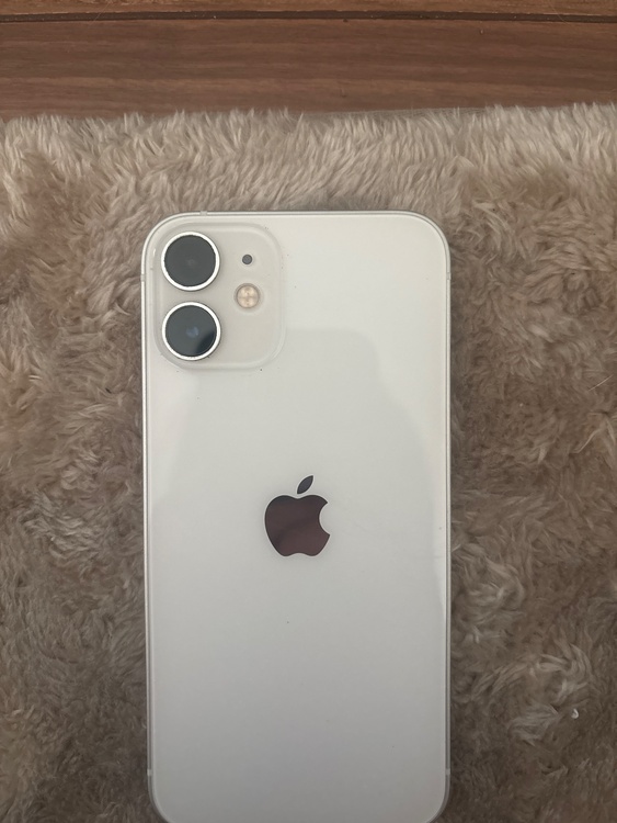 iPhone iPhone 12 mini 128GB docomo（スマホ）の商品画像 - 査定依頼日：2026年8月4日 - 最高査定価格：18,000円