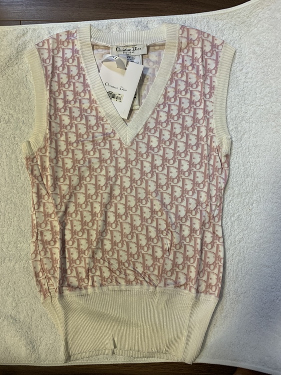 ディオール　ベスト（ブランド財布・小物）の商品画像 - 査定依頼日：2021年10月5日 - 最高査定価格：20,000円