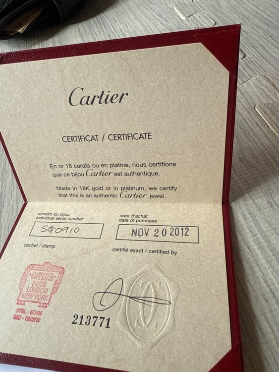 フェンディ  （ブランドバッグ）の商品画像 - 査定依頼日：2025年9月24日 - 最高査定価格：1,000,000円