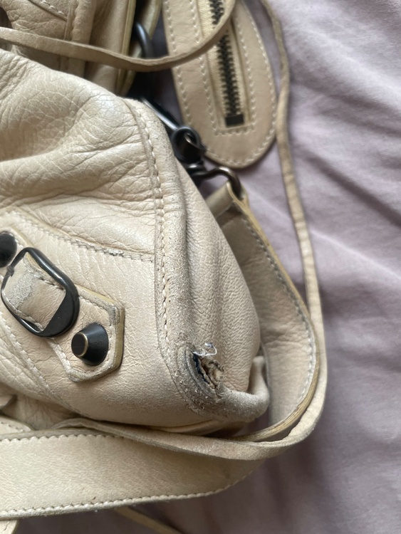 シティバッグ（ブランドバッグ）の商品画像 - 査定依頼日：2026年3月12日 - 最高査定価格：55,000円