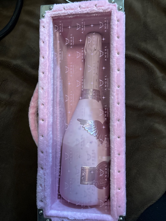 エンジェル（お酒）の商品画像 - 査定依頼日：2026年3月3日 - 最高査定価格：45,000円