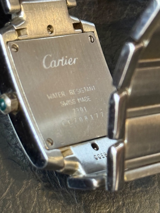 カルティエ　タンク（高級時計）の商品画像 - 査定依頼日：2026年3月8日 - 最高査定価格：580,000円