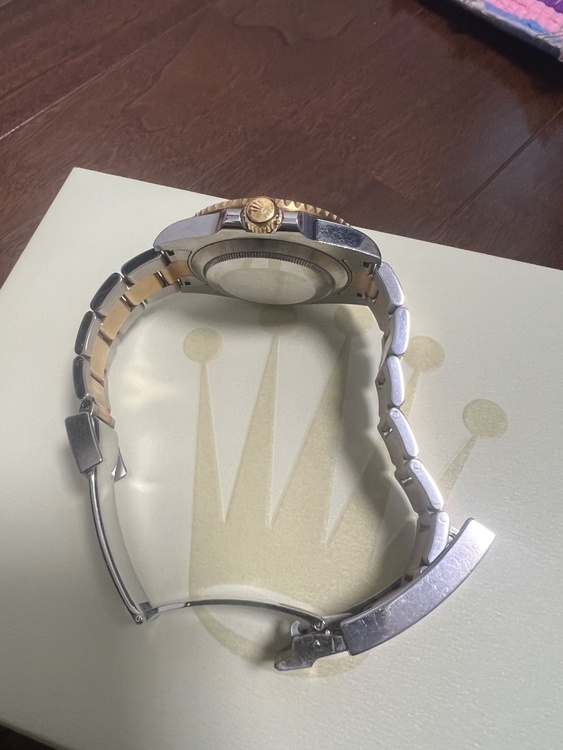 ロレックス サブマリーナー 116613LB（高級時計）の商品画像 - 査定依頼日：2025年12月7日 - 最高査定価格：2,280,000円