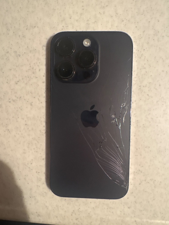 iPhone iPhone 14 Pro 256GB au（スマホ）の商品画像 - 査定依頼日：2026年6月9日 - 最高査定価格：75,000円