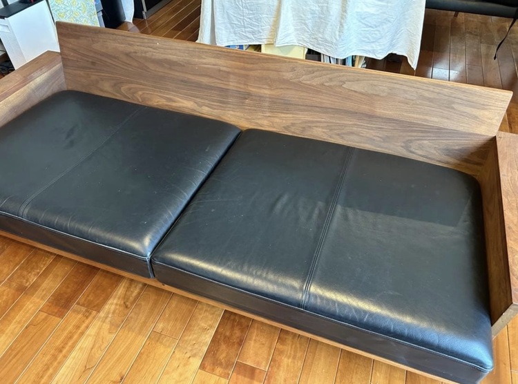 マスターウォール/ビーク 3人掛けソファ / ウォールナット（家具・寝具）の商品画像 - 査定依頼日：2026年6月14日 - 最高査定価格：5,000円