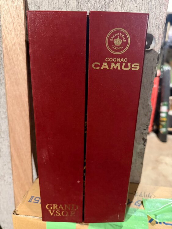 カミュー（お酒）の商品画像 - 査定依頼日：2025年5月5日 - 最高査定価格：2,000円