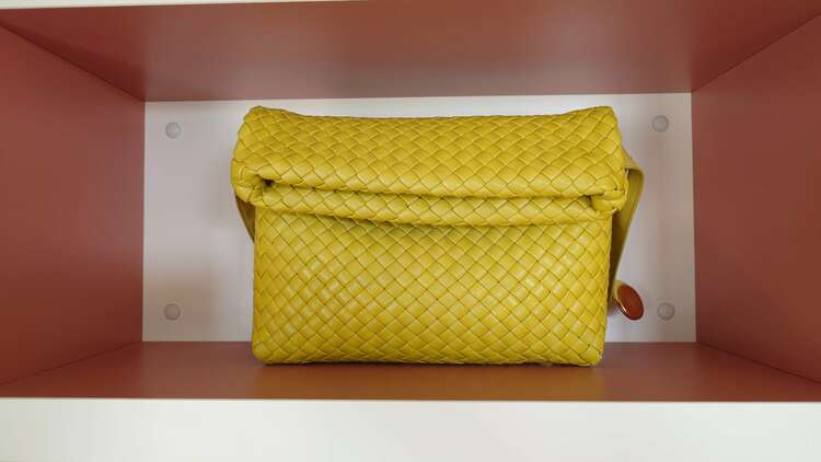 ボッテガ・ヴェネタ  （ブランドバッグ）の商品画像 - 査定依頼日：2025年5月5日 - 最高査定価格：100,000円